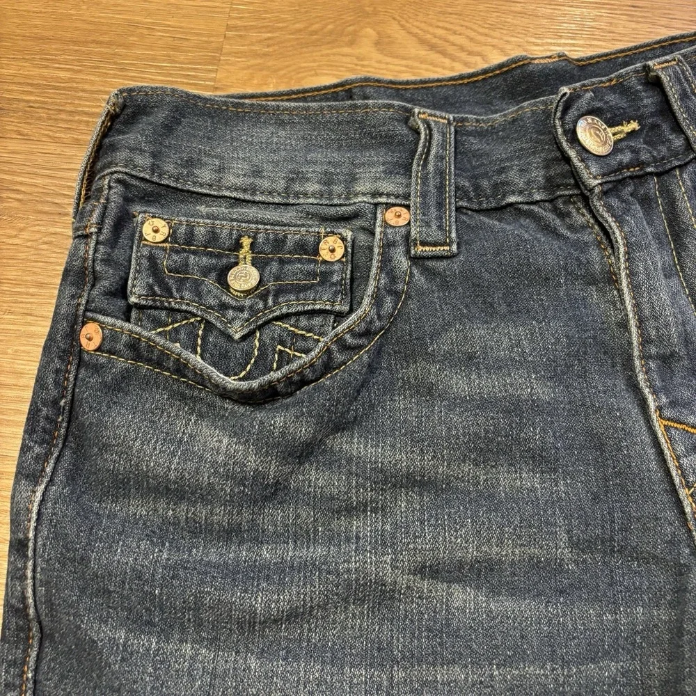 VTG True Religion Ricky Cut-Off Shorts Mens 32 Big T Jorts Thick Stitch USA Y2K